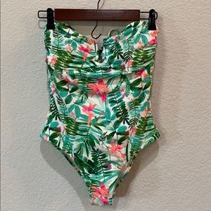 Old Navy Tropical Swimsuit Size Small